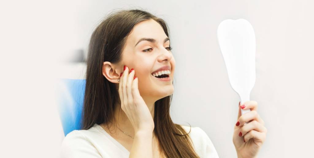 #1 Elgin restorative dentist for dental implants, bridges, dentures, crowns, and CEREC same-day restorations.