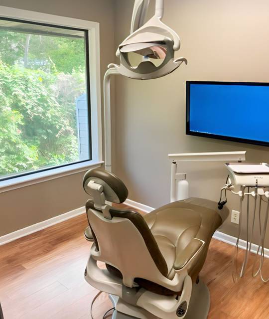 1718405042239 Dental office for dental implants, implant dentures, and sleep apnea treatment in Elgin, TX.